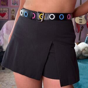 Vintage Y2K multicolored grommet black faux leather belt